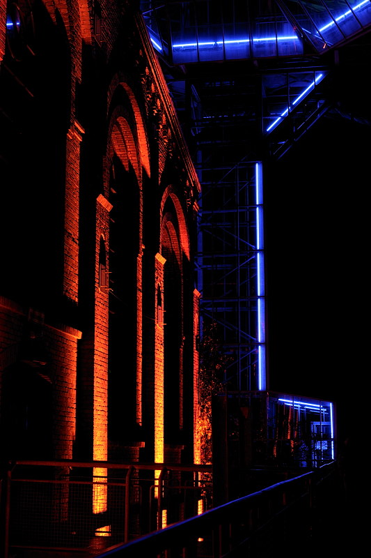 2410_heleu09_018